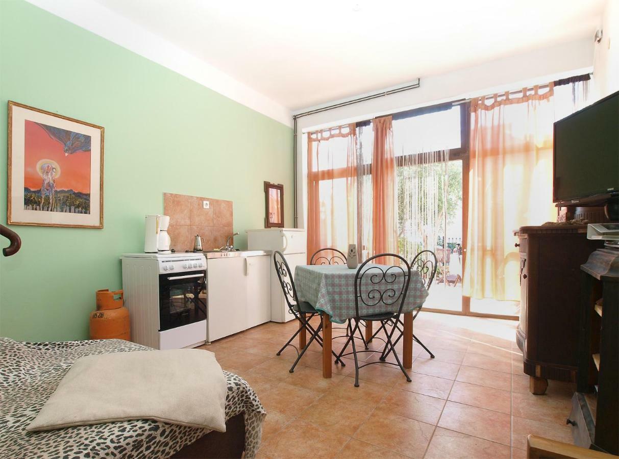 Kada 1571 Apartament