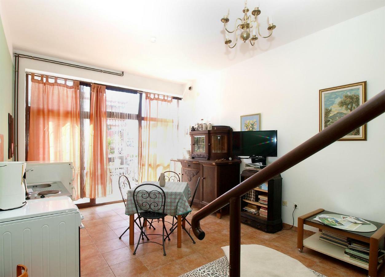 Apartament Kada 1571 Pula
